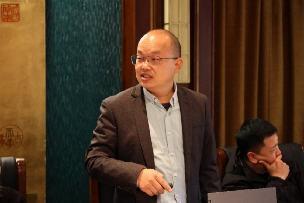 且歌且行且从容——2024年度总结及2025妄想聚会乐成举行 - 亿万28