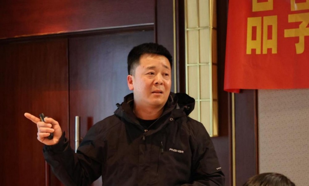 且歌且行且从容——2024年度总结及2025妄想聚会乐成举行 - 亿万28